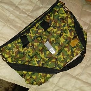 Focused Space camouflage tote/messager bag
